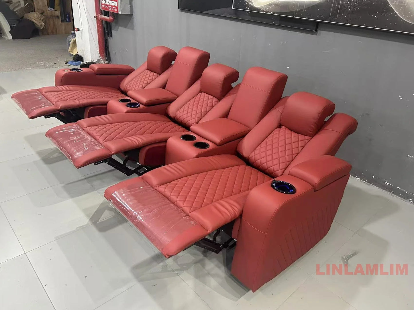Luxury 3-Seat Recliner Sofa with Cup Holders, Leather Home Theater Seating, Cinema Recliner Couch with Center Console